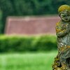 Statue